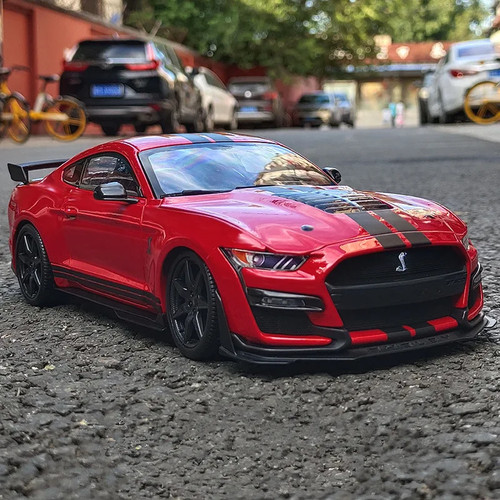 Ford mustang shelby gt500 - 1/18,