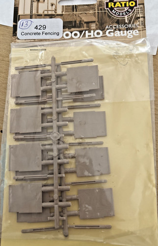 Concrete fencing - fencing, (21