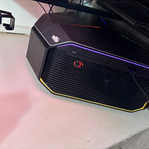 Alienware area tower - r2,