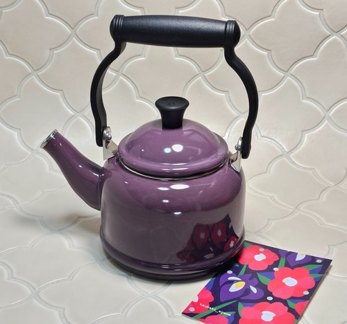 Creuset demi tea kettle - le,