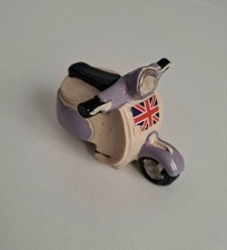 Retro Scooter Mini Figurine