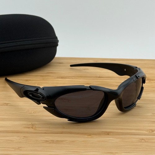 Nova y2k metal - vintage, style