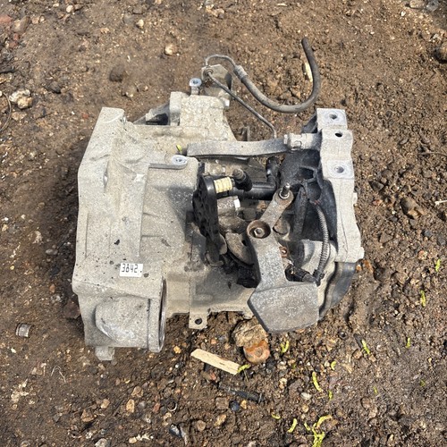 Caddy tdi 5 speed - 1.6,