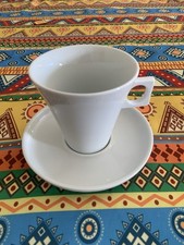 Dolce Gusto Cup And Saucer - Yellow Saucer Centre 