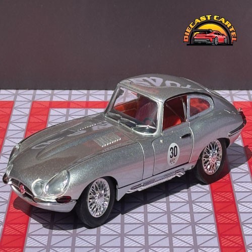 Scale jaguar e type - jaguar,