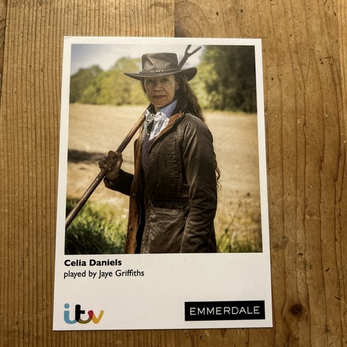 Itv emmerdale cast card - itv,
