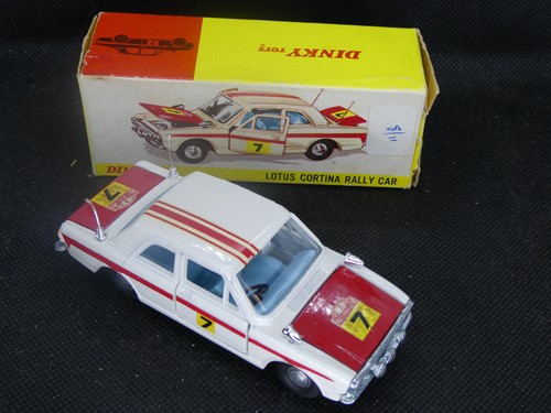 Dinky toys 205 lotus cortina - lotus,