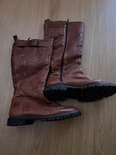 Red Or Dead Boots Size 7