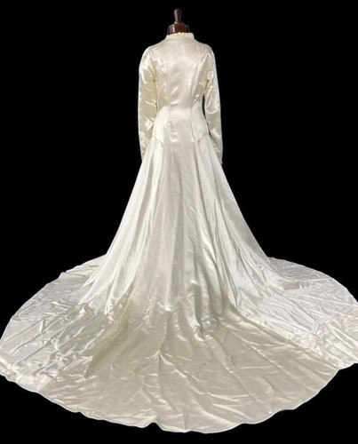 1940 vintage liquid satin - 1940's,