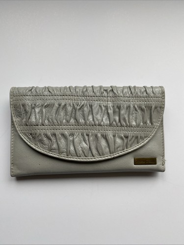 Women grey leather purse - grey,