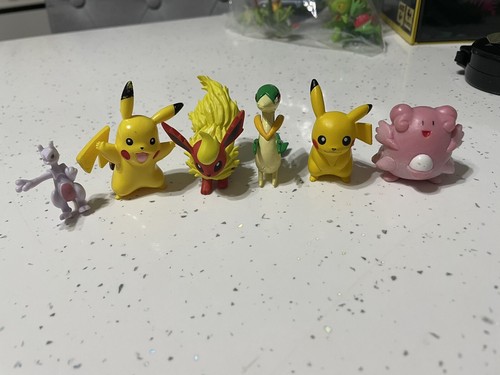 Tomy pokemon toy figure - pokemon,