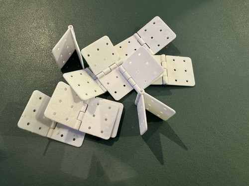 Control surface pinned hinges - control,