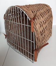 Vintage Wicker Cat Travel