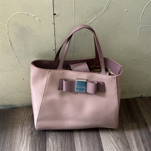 Ivanka trump authentic handbag - trump,