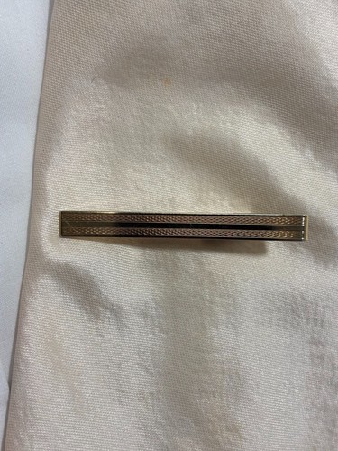 Vintage stratton engraved - stratton,