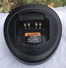 USED. Motorola single charger dock for GP320 GP340 GP360 GP380 GP388