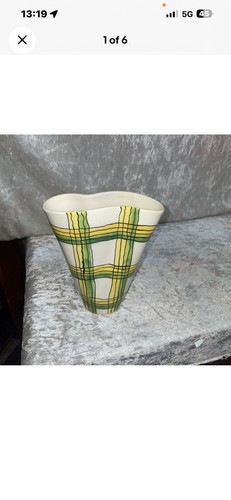 Hand decorated wavy shaped - hand,