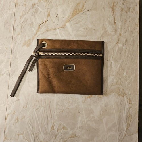 Ugg brown sheepskin wristlet - brown,