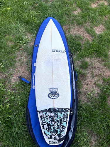 Pyzel shadow surfboard - surfboard, 6'0"