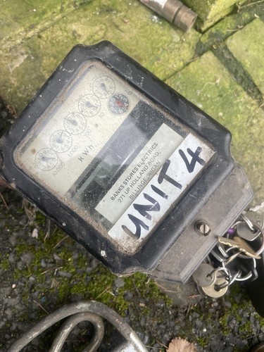 Phase 240v meter anti - phase,