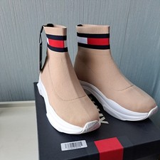 Genuine TOMMY HILFIGER Jeans