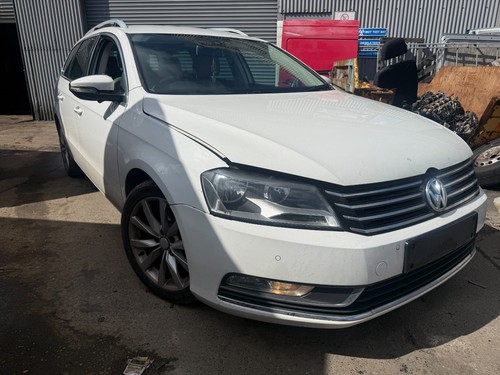 2012 volkswagen passat - volkswagen, b7