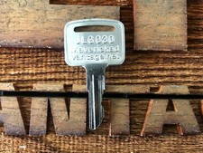 1 key for JLG 2860030 Upright