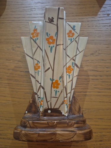 Myott sons pyramid - &, vase
