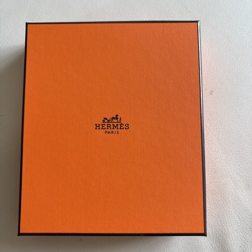 Original orange hermes gift - hermes,