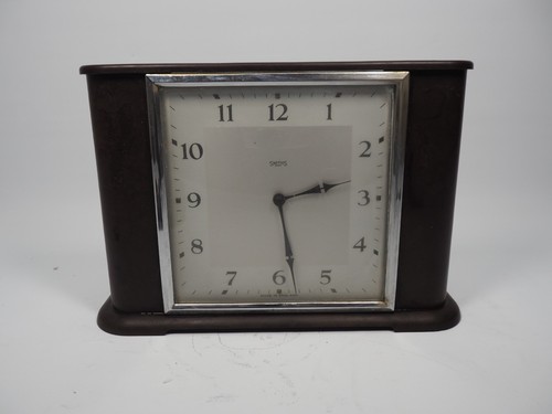 Wonderful vintage 1930s smiths - wonderful,