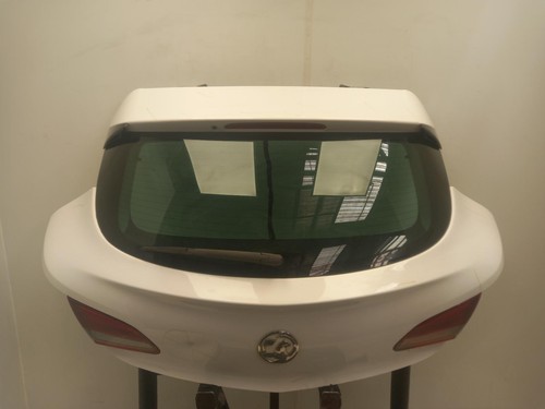 Vauxhall astra boot - vauxhall,