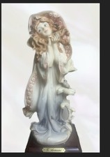 Guiseppe Armani, Capodimonte Italy Seasons Series Winter Girl with Birds 