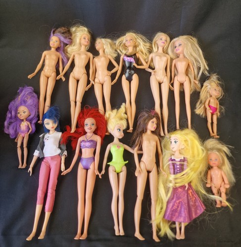 Lot assorted barbie - lot,