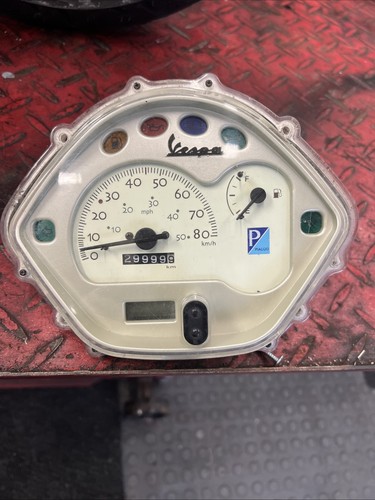 Piaggio vespa lx50cc clocks - piaggio,