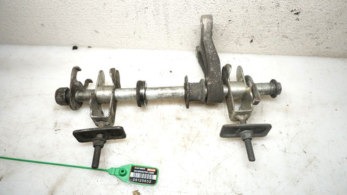 Suzuki 500 rear axle - 500,