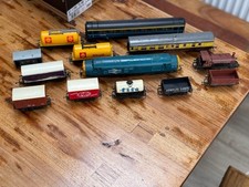 VINTAGE Hornby Railway Train Set - LARGE Selection - SEE PHOTOS - RARE.