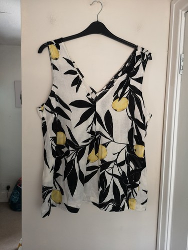 Next size black and ivory - black,