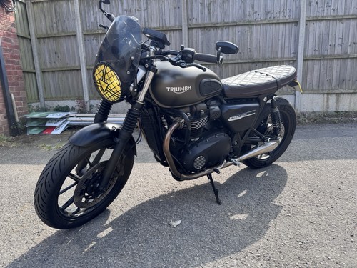 Triumph street twin 900 2019 - triumph,