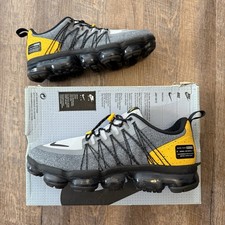 Nike Air VaporMax Run Utility Wolf Grey Amarillo Size 10 Sneakers AQ8810-010
