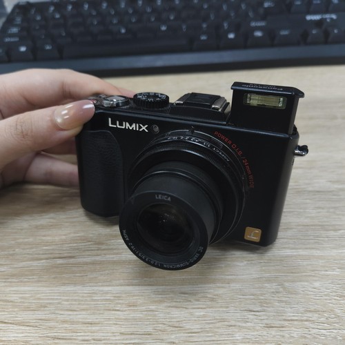 Panasonic lumix dmc lx5 1mp - lumix, 10.1mp