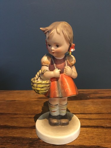 Goebel hummel school - goebel, girl