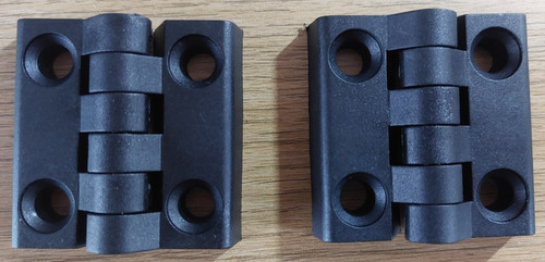 Plastic hinges hinge suit