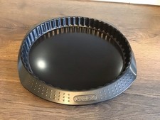 PYREX BLACK METAL 30CM FLAN