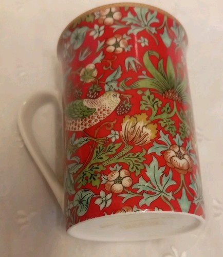 William morris strawberry - morris,