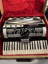Brilliants Accordion 120 Bass