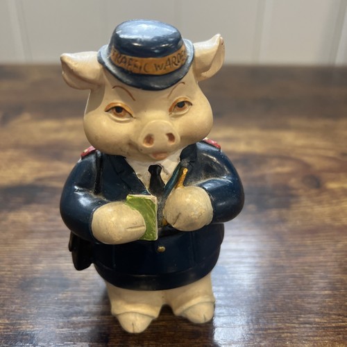 Leonardo pigs galore - leonardo,
