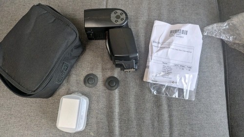 Nikon 700 speedlight - nikon,