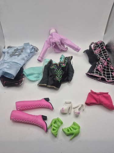 Barbie doll outfits - barbie,