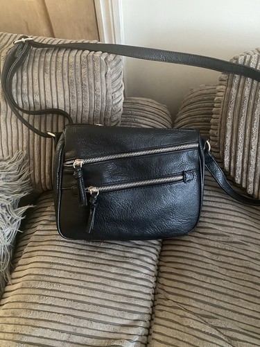 Pavers black body bag - pavers,