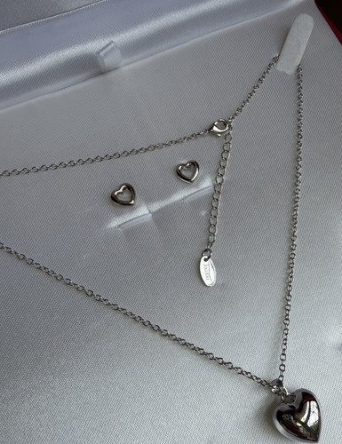 Jou silver tone - jou, heart